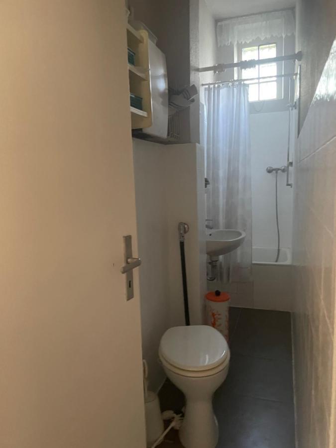 1 Schlafenzimmer 1 Whonzimmer Waschmaschine Trockner Maximum 4Personen Rheinhausen Center Appartement 1705 Duisburg Exterior photo